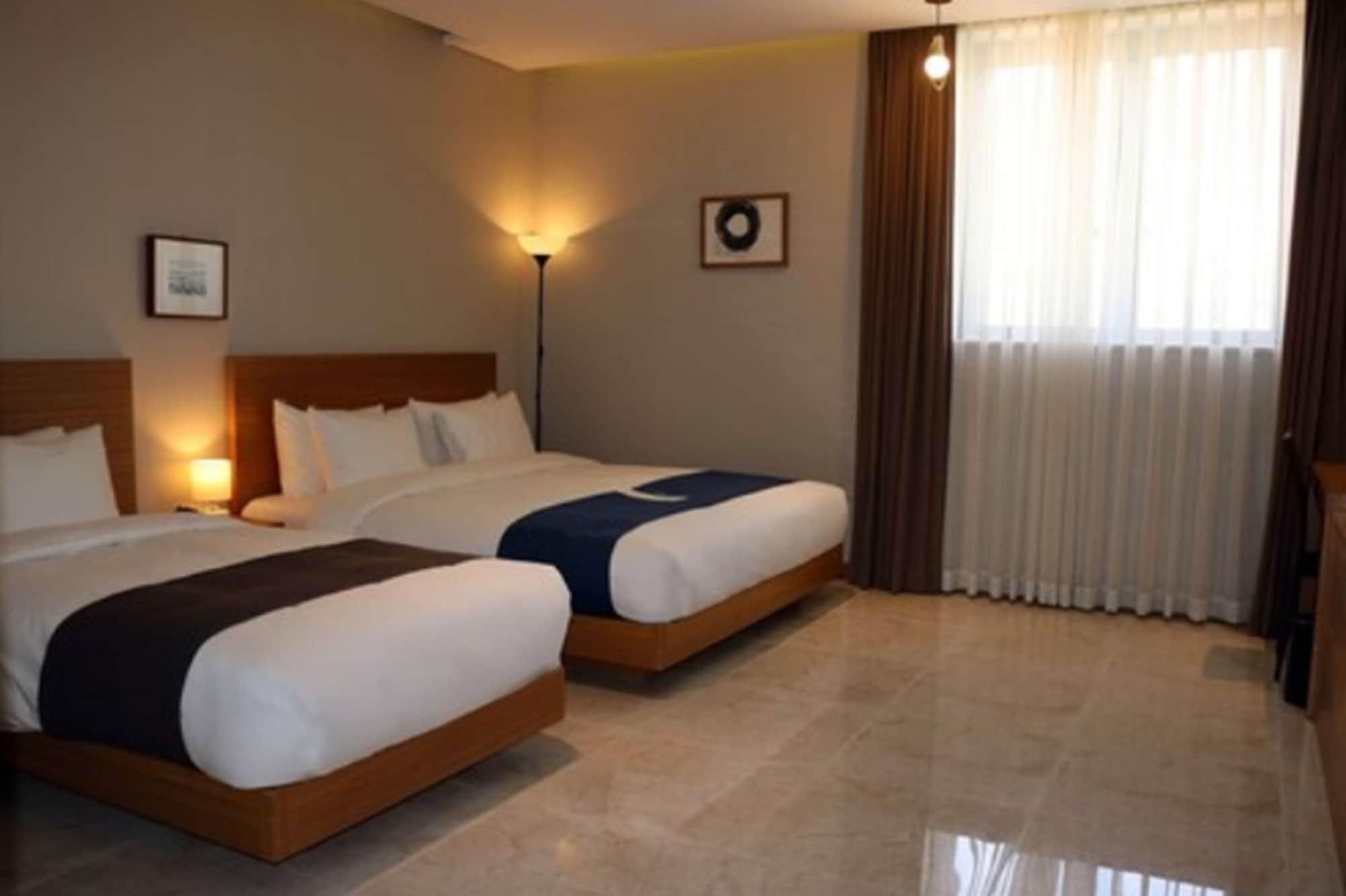 Benikea Hotel Yangsan Exteriör bild