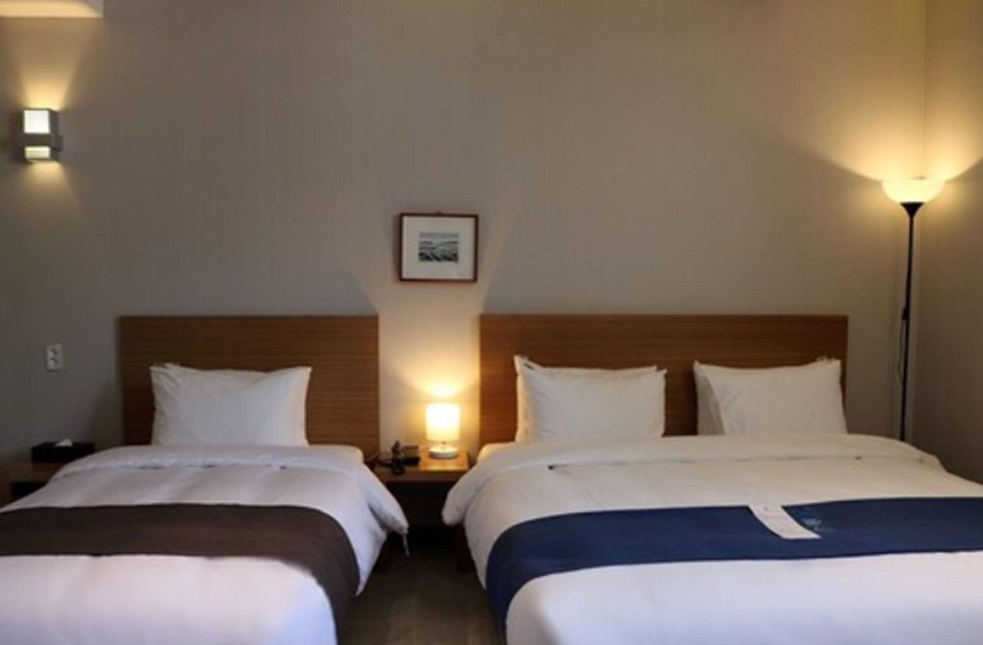 Benikea Hotel Yangsan Exteriör bild