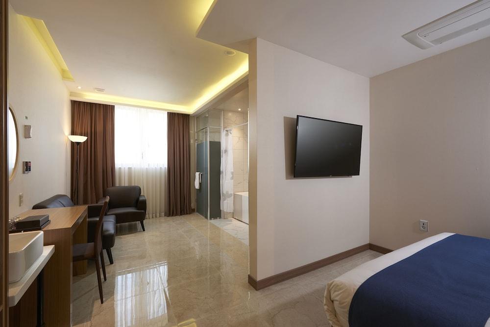 Benikea Hotel Yangsan Exteriör bild